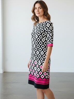 Eliza J | Geometric Print Stretch Jersey Shift Dress size 10P Black White Pink